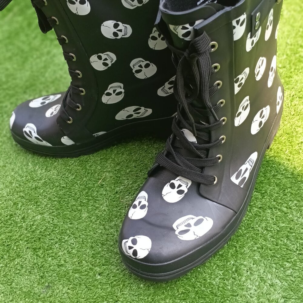 Torrid Size 13 Womens Skull Rain Boots - Picture 4 of 4
